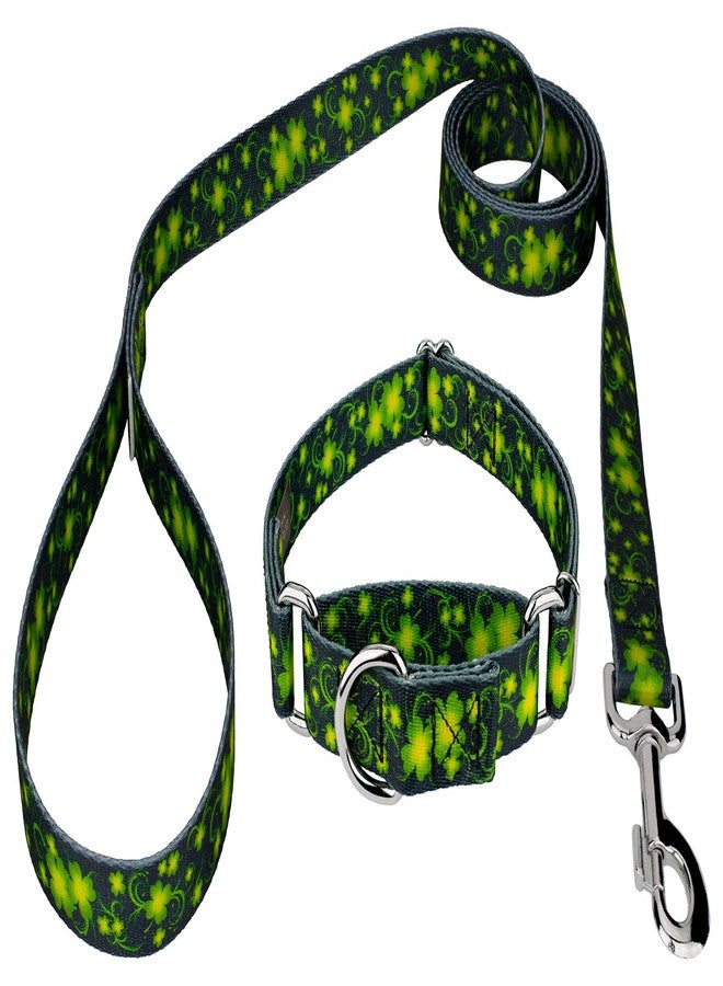 كانتري بروك ديزاين طوق ومقود للكلاب من Country Brook Petz - Clovers in the Wind Martingale - مجموعة Irish Pride التي تتميز بتصاميم Lucky (1 بوصة، متوسط) - Image 1